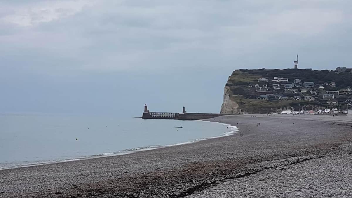 La Petite Maison Près De La Mer Fécamp Esterno foto